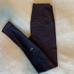 NWOT Splits 59 Air Weight Black Leggings